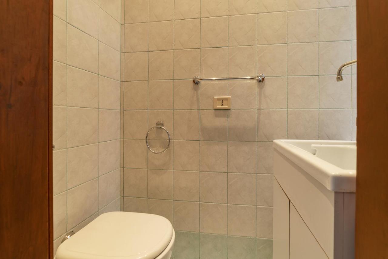 Termini Central And Elegant Apartment Rome Exterior photo
